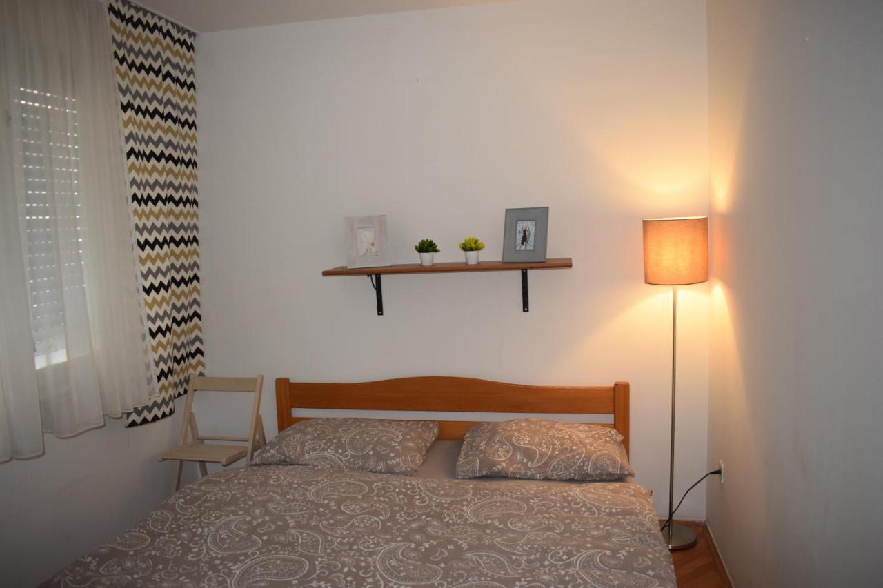 Apartment Optimist/Downtown สปลิท ภายนอก รูปภาพ
