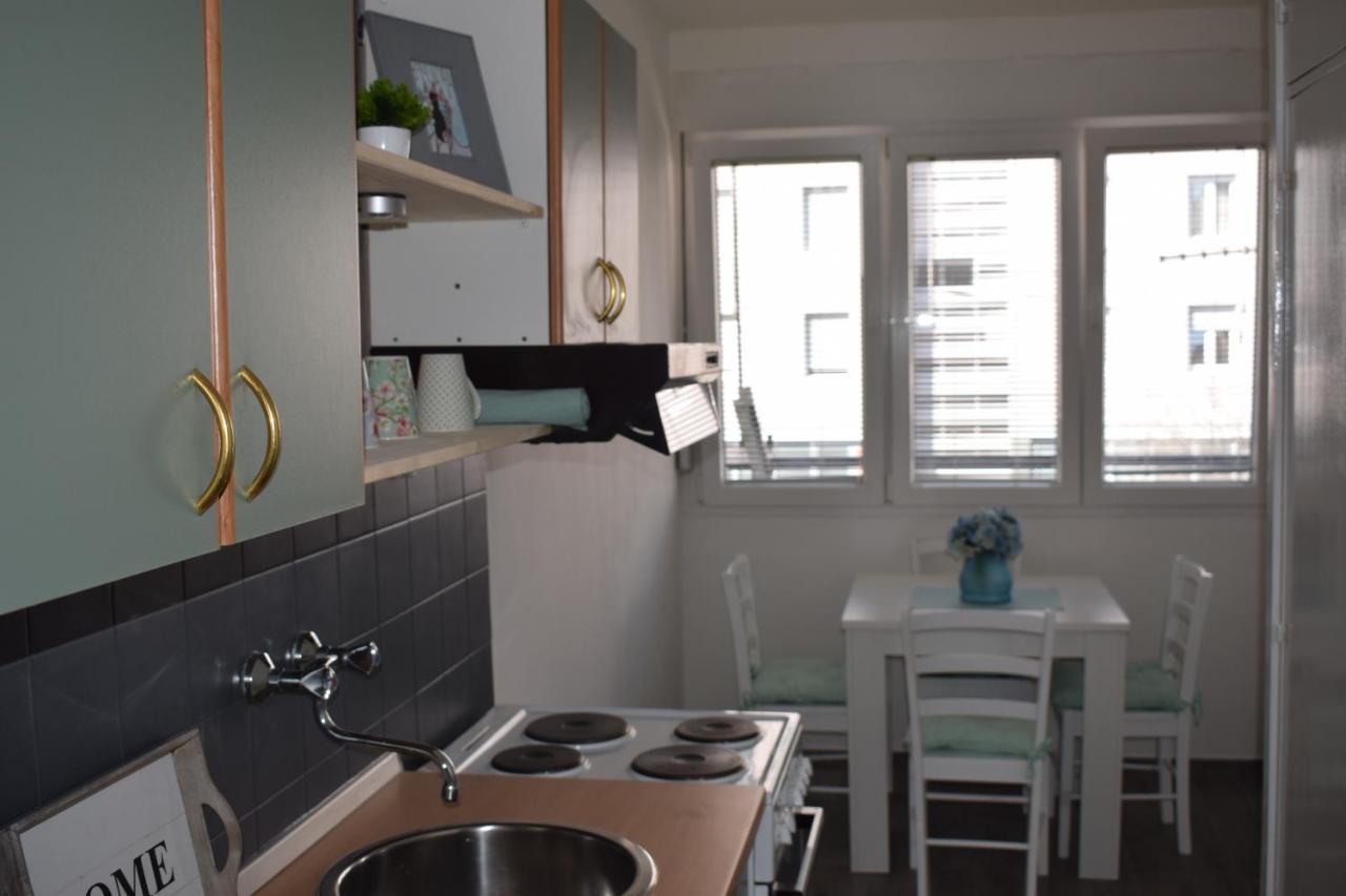 Apartment Optimist/Downtown สปลิท ภายนอก รูปภาพ