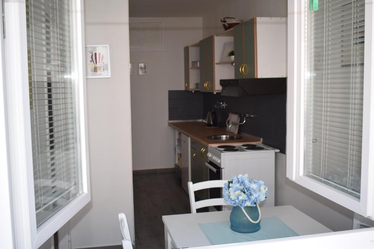 Apartment Optimist/Downtown สปลิท ภายนอก รูปภาพ